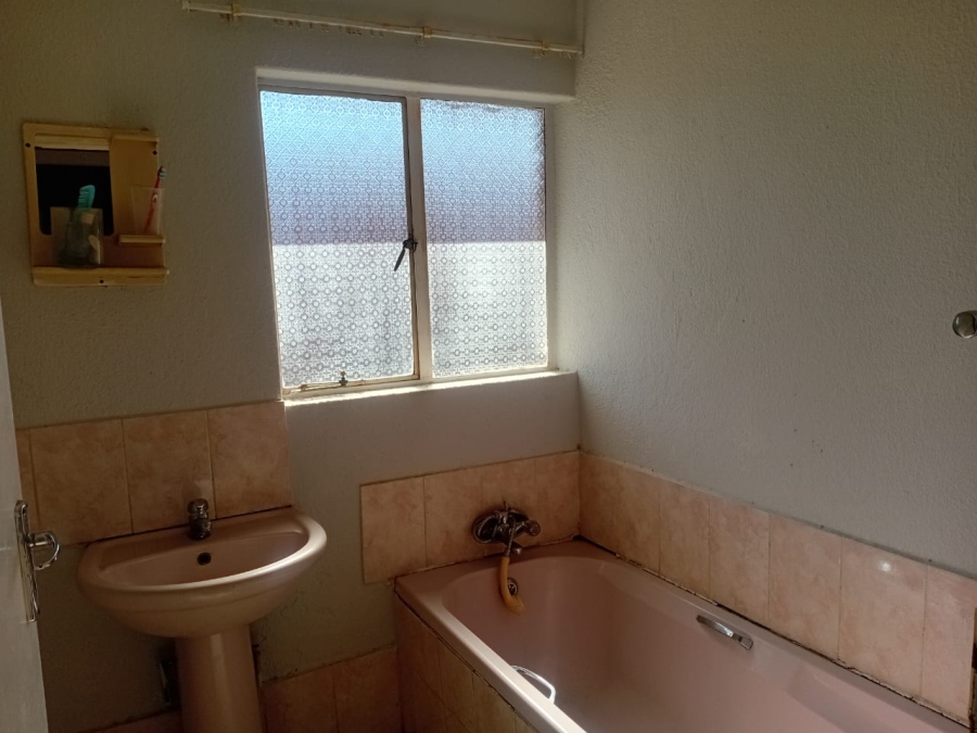 3 Bedroom Property for Sale in Mmabatho Unit 15 North West